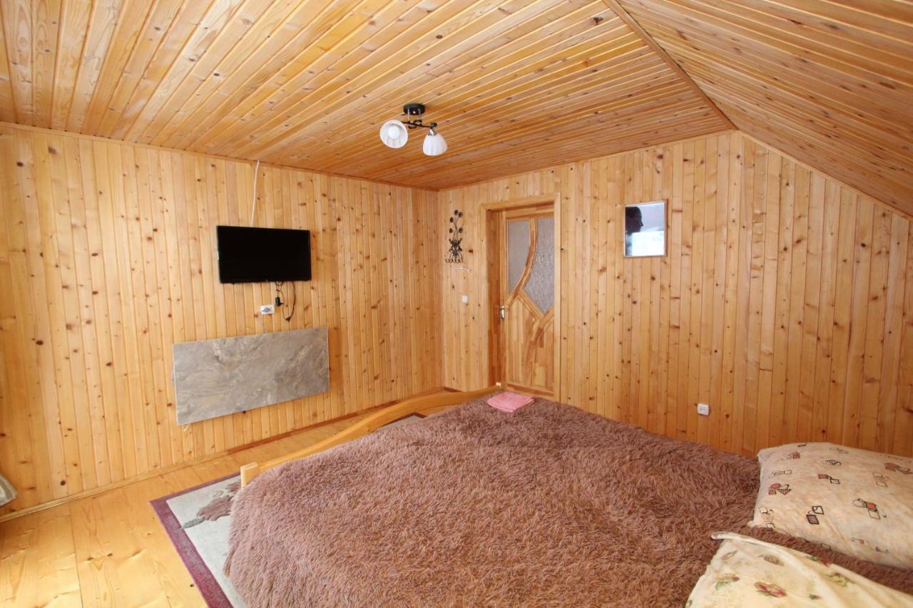 Багрівчанка Apartment Yaremche Exterior photo